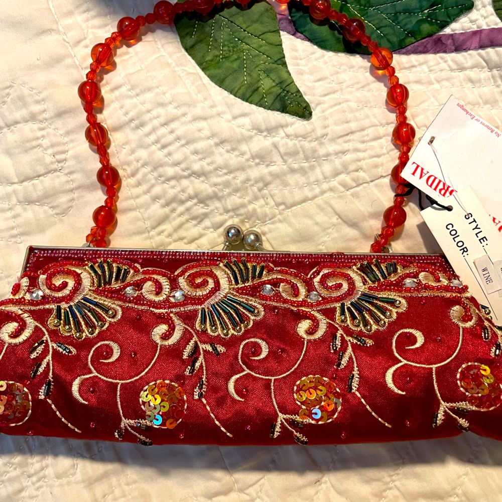 NWT Vintage-look Beaded Evening Bag (Wine)